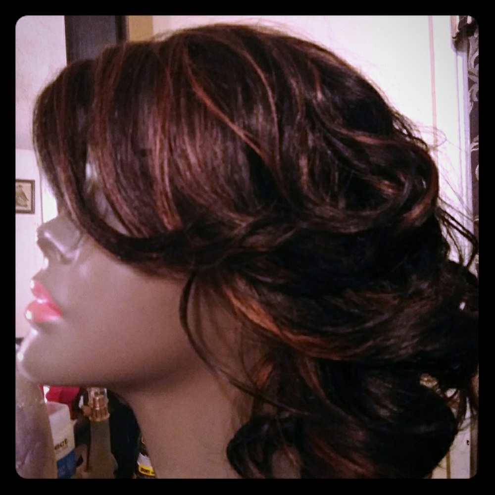 1B/30 Good Condition Full Wig With Side Part